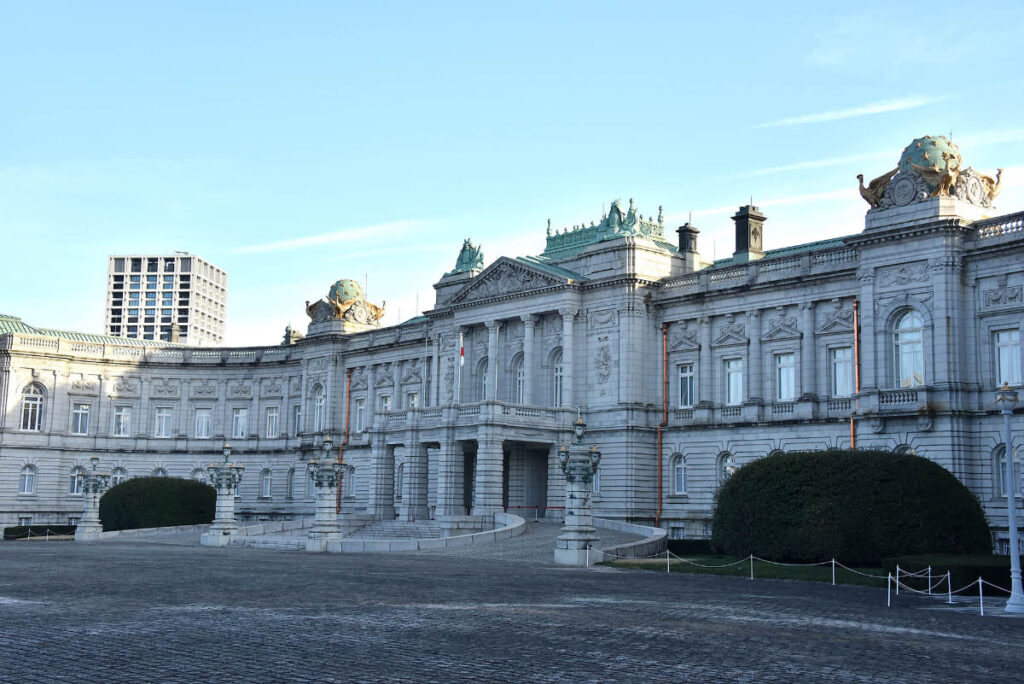 迎賓館赤坂離宮がX投稿で話題　「館長です」が知ってほしいこと