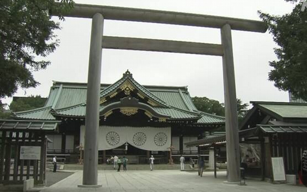 【東京】岸田首相 靖国神社の春の例大祭にあわせて「真榊」奉納