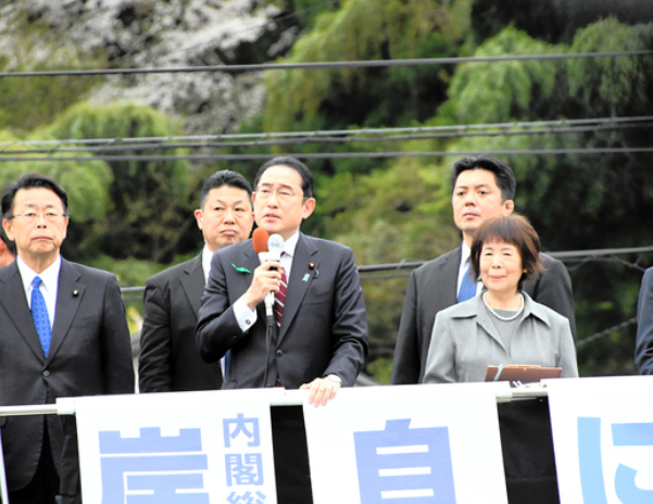 首相が島根で街頭演説「心からおわび」　党員から「恥ずかしい」の声