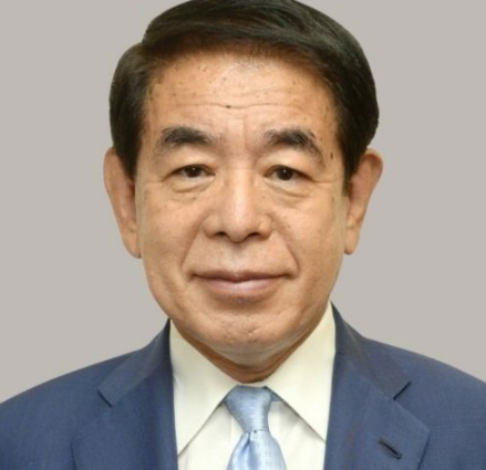 【処分？】安倍派幹部の下村博文・元文科相、「党員資格停止1年」処分でも「自民党」のノボリを立て街頭演説…