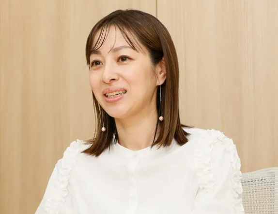 中国「抗日作品」多数出演の日本人女優・井上朋子さん告白　現地の芸能界は「強烈な縁故社会」女優が事務所社長に露骨な誘いも