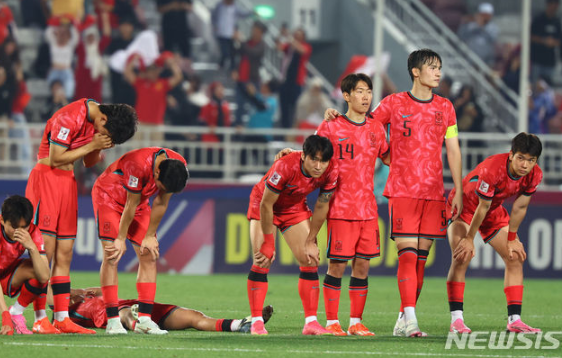 サッカー韓国代表 敗退 五輪出場権逃す もし日本が優勝したら唯一勝ってる韓国が実質優勝 →？？？ｗｗ