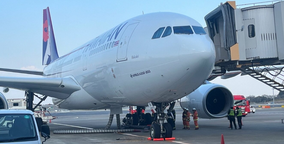 【速報】成田空港で火災か　「航空機のタイヤから火」と119番通報