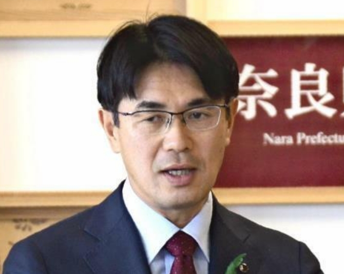 奈良県知事「飲みニケーション奨励派」 新採用職員に「飲みに誘われたらなるべく断らず…」と呼びかけ