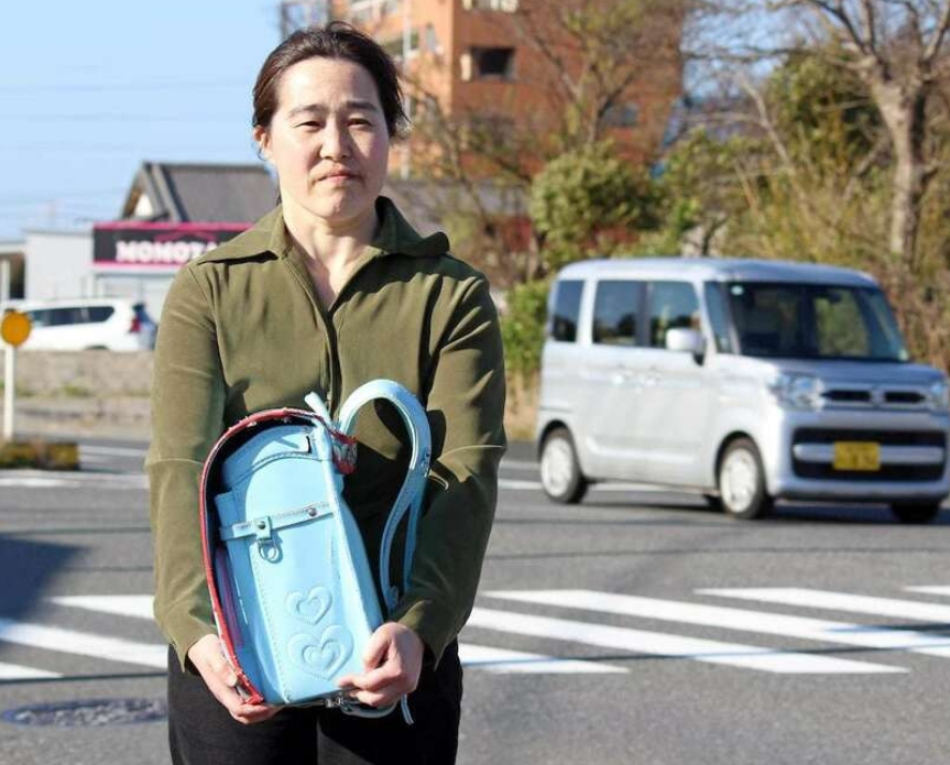 「抜けた乳歯が娘の遺品になってしまった」信号無視の車カスに奪われた8歳の命。亡き子を思う母の訴え