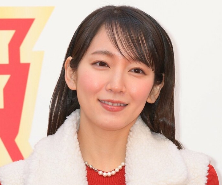 【芸能】吉岡里帆、所属事務所の休業で『フラーム』移籍を発表 「ここで新しい挑戦を」　戸田恵梨香、有村架純、田中みな実らが所属