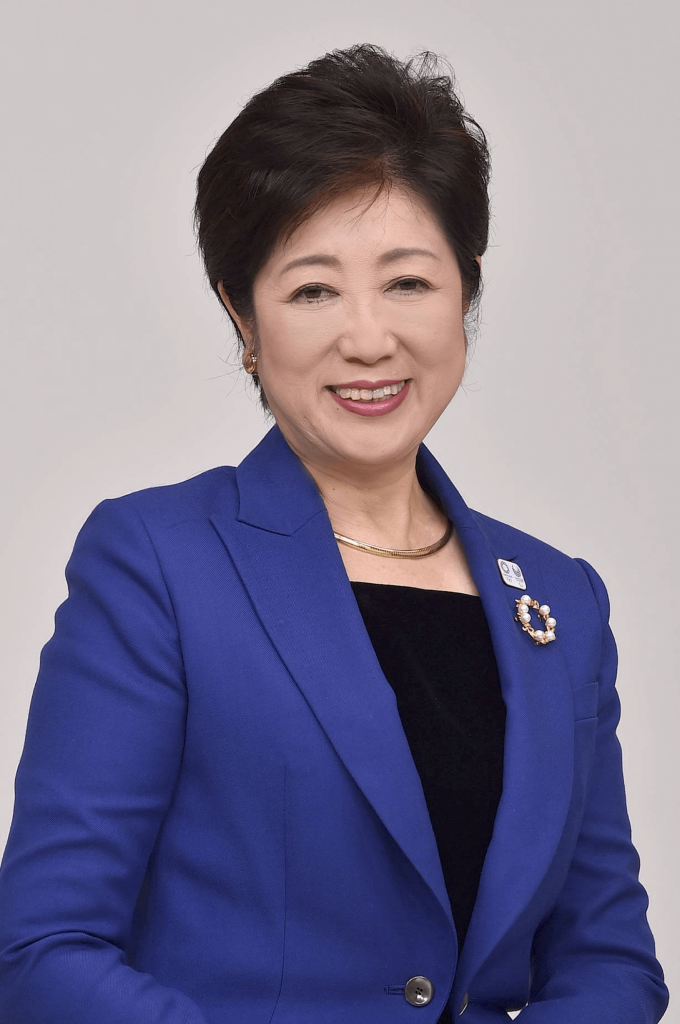 【朗報】小池百合子「8年間公約達成ゼロだけど、今から本気出すわよ！名付けて東京大改革3.0！」