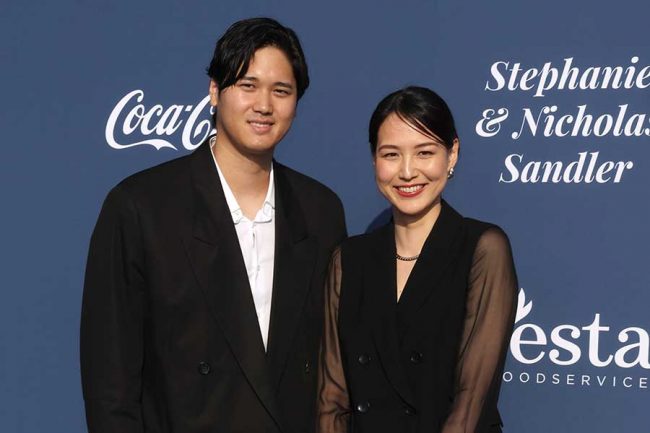 【MLB】大谷妻・真美子さん、球団イベントでの“黒コーデ”に絶賛「絶妙なライン」 ブラウス76000円、パンツ60800円