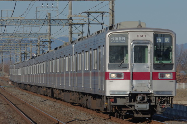 自動改札機に通す「紙のきっぷ」が消える？東武鉄道が驚きの方針 「磁気乗車券の全廃」打ち出す