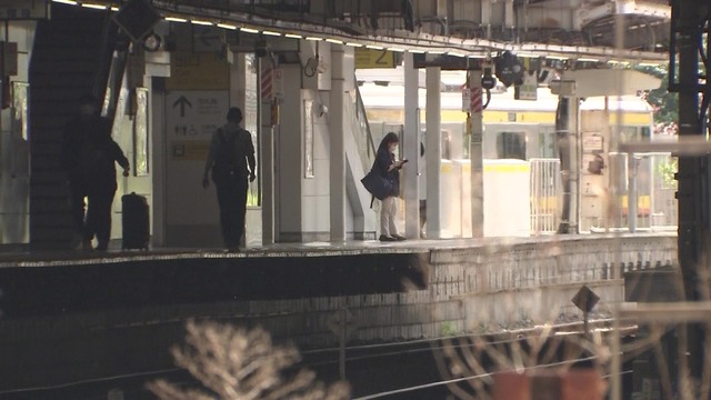 【事件】川崎市の駅ホームで男性2人突き落とされる