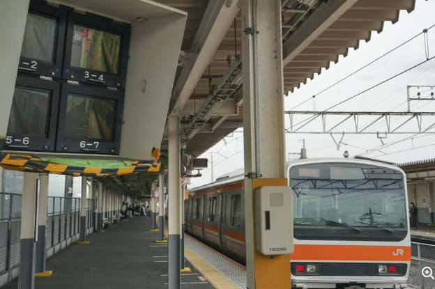 【JR東日本】車掌の"思い込み"が命取り…吉川駅、衝撃の転落死！