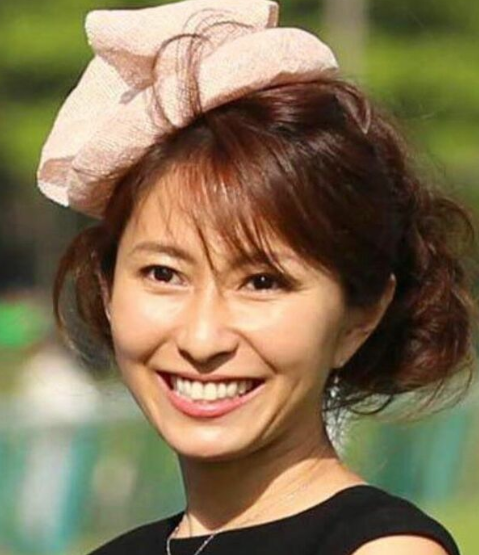 【タレント】エリカお嬢様がイカ釣り!? 43歳榎本加奈子、釣り姿でも美しさ健在！ネット民、釣られる