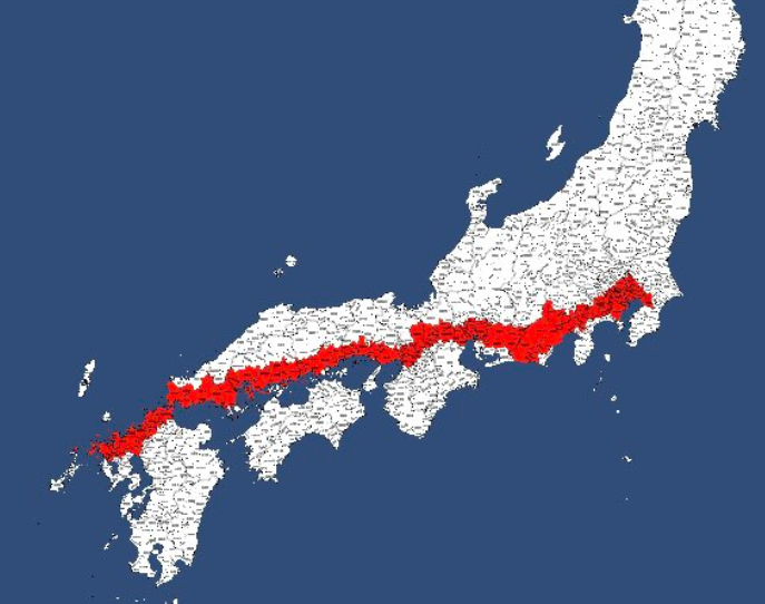 日本人口の半分が赤い部分に住んでいるらしい