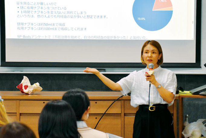 女子高生「お前らも不快感味わえ！」男子高校生「うぎゃあ！」血のついたナプキンを1日装着するイベント