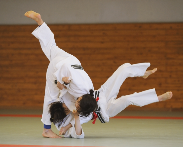 【柔道】経血漏れで試合敗退の事例も――現場から変える、女子柔道界の月経問題