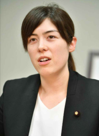 【二重国籍疑いの蓮舫】自民・小野田紀美氏が蓮舫氏を猛批判「ルーツや差別の話なんか誰もしていない…、戸籍謄本を出せば良い」