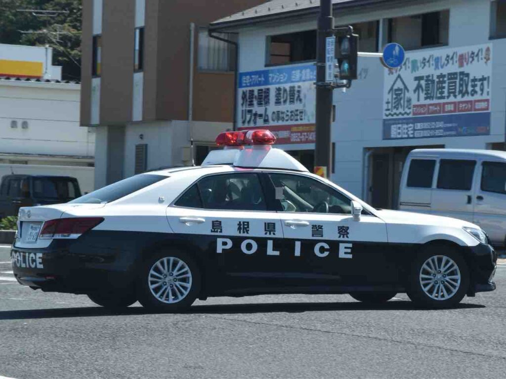 【島根・浜田市】警察車両が5歳女児はね、頭や背中を打撲する軽傷　27歳男性警察官が運転、48歳男性警察官も同乗