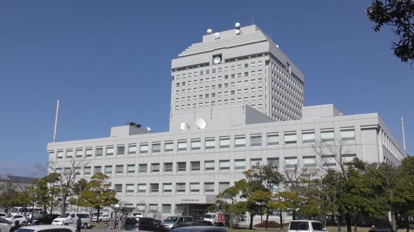 新潟県警の巡査長が勤務中にネット記事執筆の副業で数十万円の収益