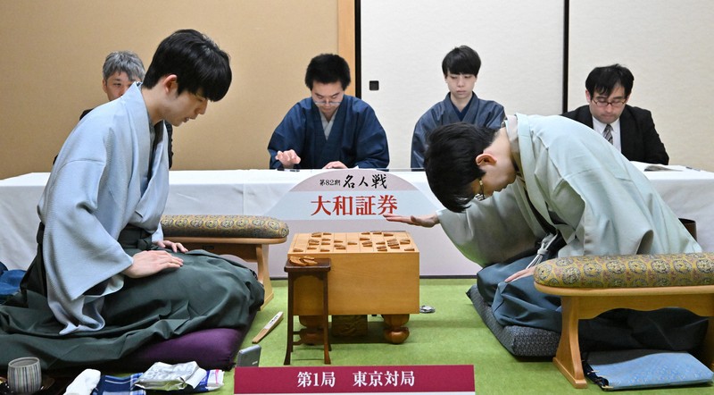 【将棋】藤井聡太八冠 豊島将之九段に勝利　「名人」タイトル初防衛