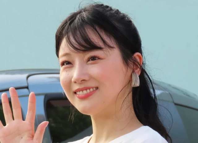 重盛さと美、遊園地に行けば単位がもらえる学校に「通ってました」でスタジオ騒然