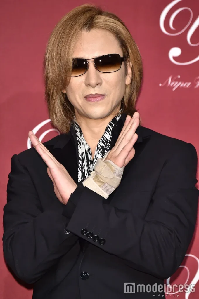 【芸能】ＹＯＳＨＩＫＩ会見に不審者が〝乱入絶叫〟　事務所は「セキュリティー面などの対策を強化」