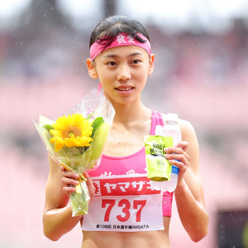 【陸上】16歳久保凛、初出場初優勝！「率直にうれしい」  久保建英のいとこが田中希実らに勝つ…陸上日本選手権女子800m