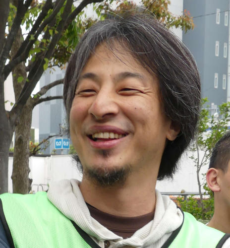 47歳ひろゆき氏「白髪の増え方が異常…闘病中なのか」との質問に「染めてないのは茂木健一郎さんとおいらぐらい」