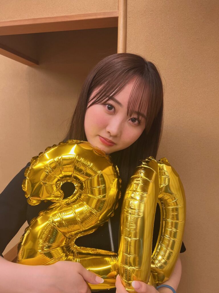 本田望結、顔を赤らめながらハタチの誕生日を報告「初お酒済ませました」