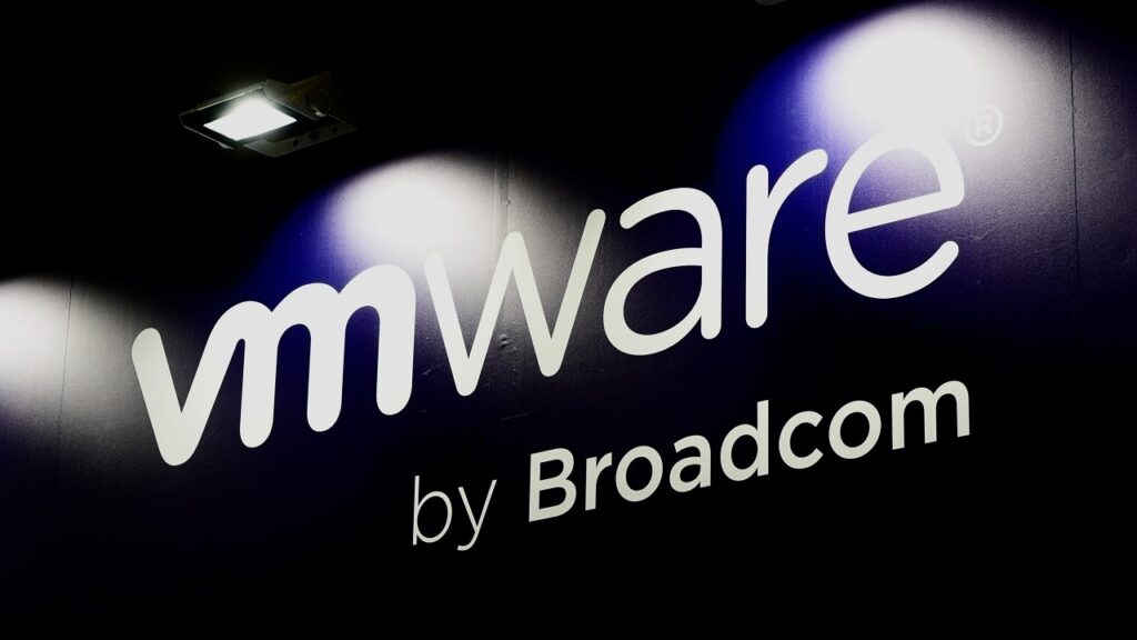 【日経】VMware、独占禁止法違反か　クラウド技術で富士通などを拘束