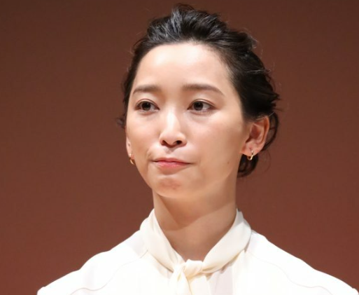 【芸能】杏、ワンオペ育児と仕事の両立で限界！極秘入院の真相とは？