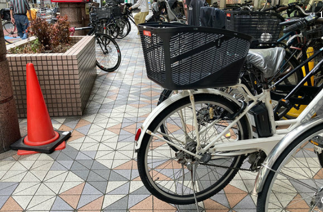 放置自転車も不正駐車も実力行使が一番？ 恐ろしい「勝手にロックしちゃう」サービス 効果てきめん