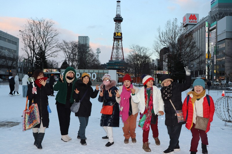 韓国人の北海道旅行、人気再燃　円安が需要けん引　日韓関係改善も追い風 →。。。