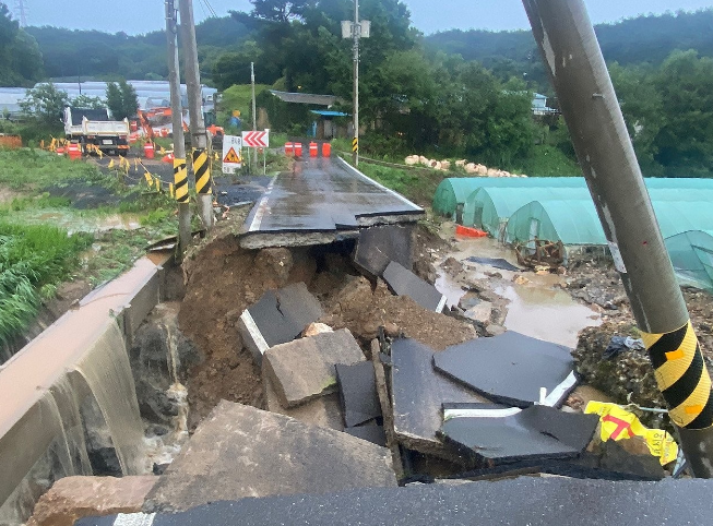 【韓国】 大雨で５人死亡・１人行方不明　公共施設３９１カ所が被害