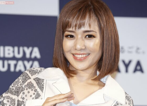 【元セクシー女優】「これは神経疑う」蒼井そらが投稿した苦しむ息子の“救急搬送”写真が物議