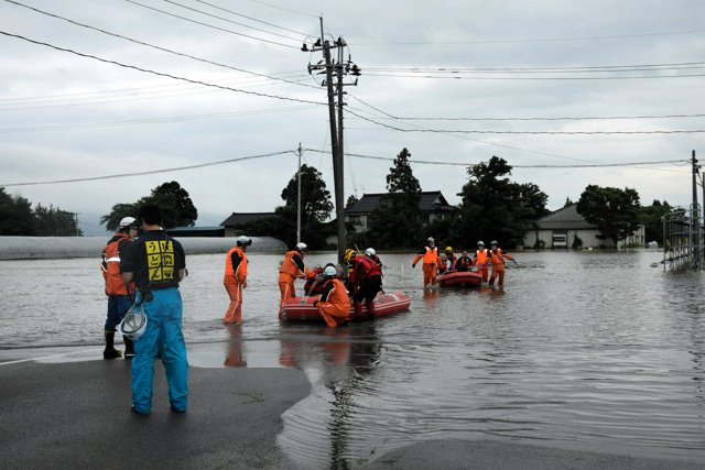 Xの災害画像でアダルトサイトに…　山形の大雨便乗で大量スパム？