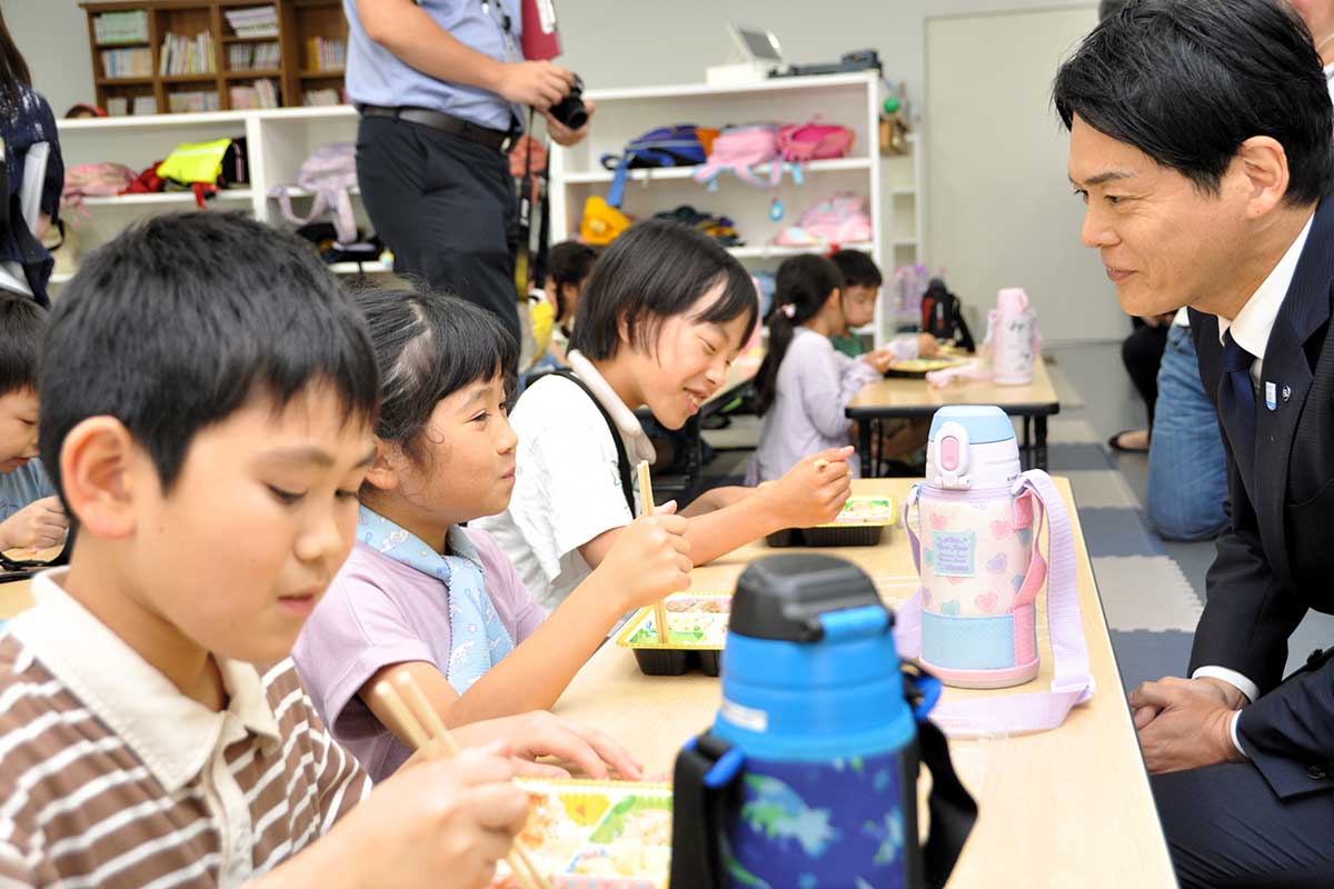 横浜市、夏休みの小学生に昼食提供 保護者の負担軽減へモデル事業