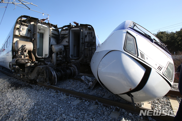 【朝鮮日報】 韓国高速鉄道KTXが大邱市内で脱線…けが人なし、最大で229分の遅れ