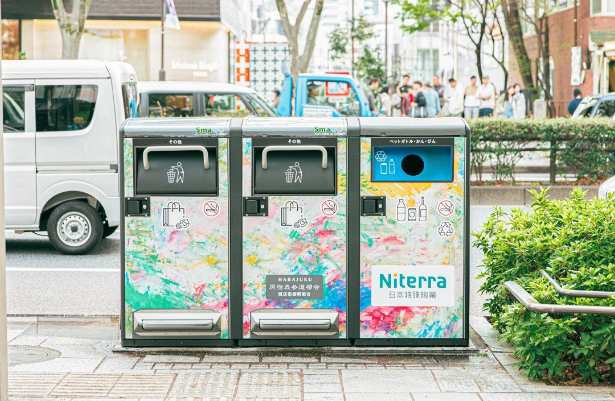 街にゴミ箱が無い。。。。戸惑う外国人たち