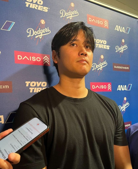 【悲報】ドジャース大谷翔平、5問連続で記者から「なぜ8月打てないの？」と質問されるw w