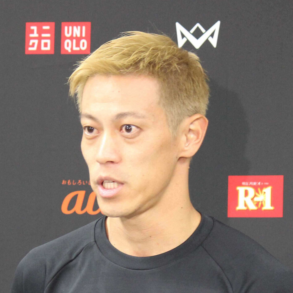 【サッカー】本田圭佑、１０５２日ぶりゴールならずも勝利に貢献　ブータン１部パロＦＣでプレー　試合後は胴上げ