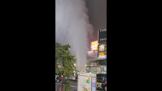 【東京豪雨】少なくとも都内3か所でマンホールのふた吹き飛ぶ　集中豪雨の影響