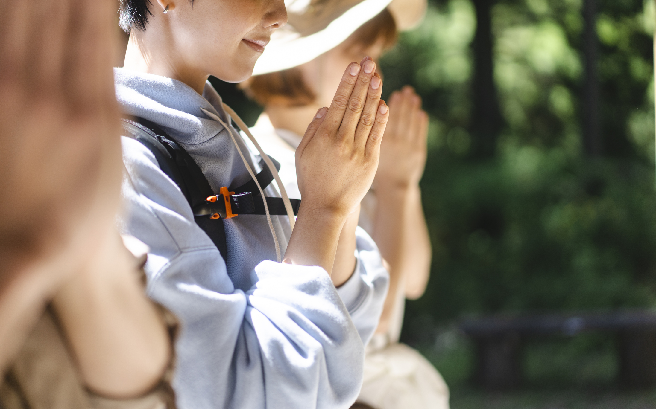 東本願寺「二礼二拍手一礼」で論争勃発「寺と神社の違いもわからないとは…」