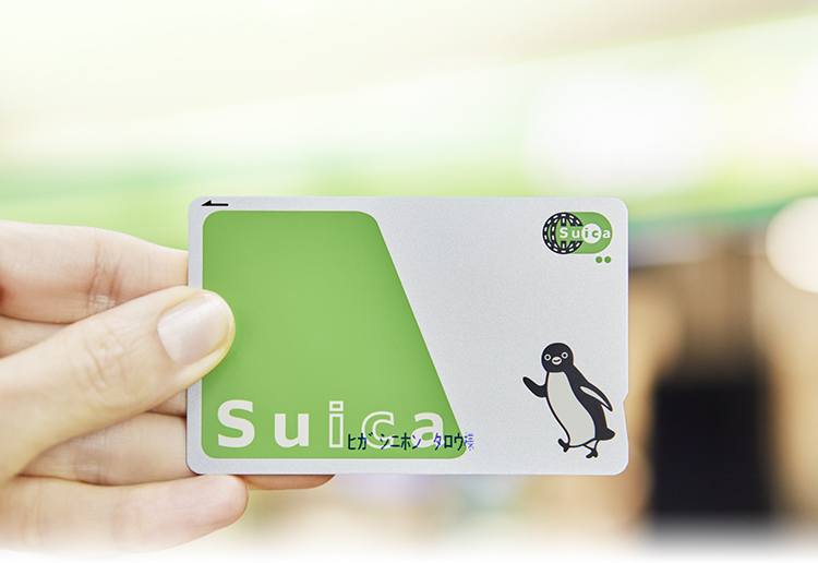 Suica「黙ってたけど他の決済に負けそうだから本気出す。まずは2万円のチャージ上限を撤廃する」