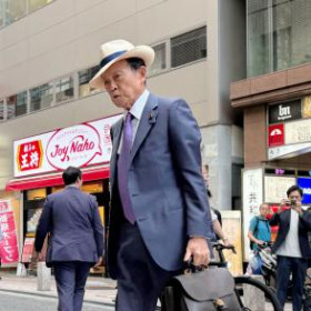 【自民】麻生氏と茂木氏がステーキ会食