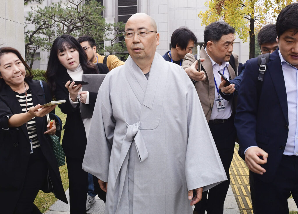 対馬の仏像、条件付き返還承諾に…観音寺・前住職「10年間だまされてきた。また、だまされるかも…」