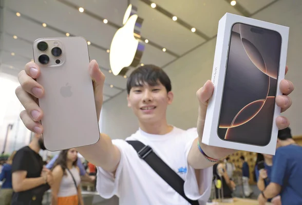 【Apple】iPhone16発売、表参道店に５０人が列…前日昼から並んだ会社員「さらに個人に合ったスマホになるはず」