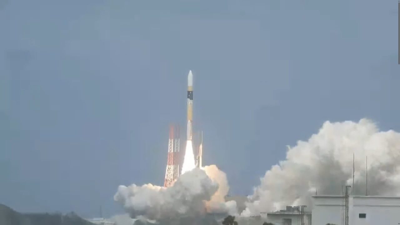 【軍事】「情報収集衛星レーダ8号機」H-ⅡA 49号機 打ち上げ成功