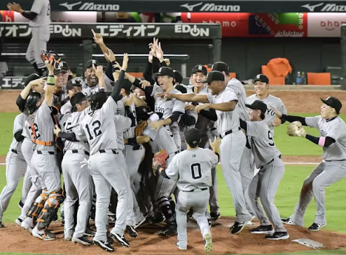 【プロ野球】巨人がセ・リーグ優勝、4年ぶり