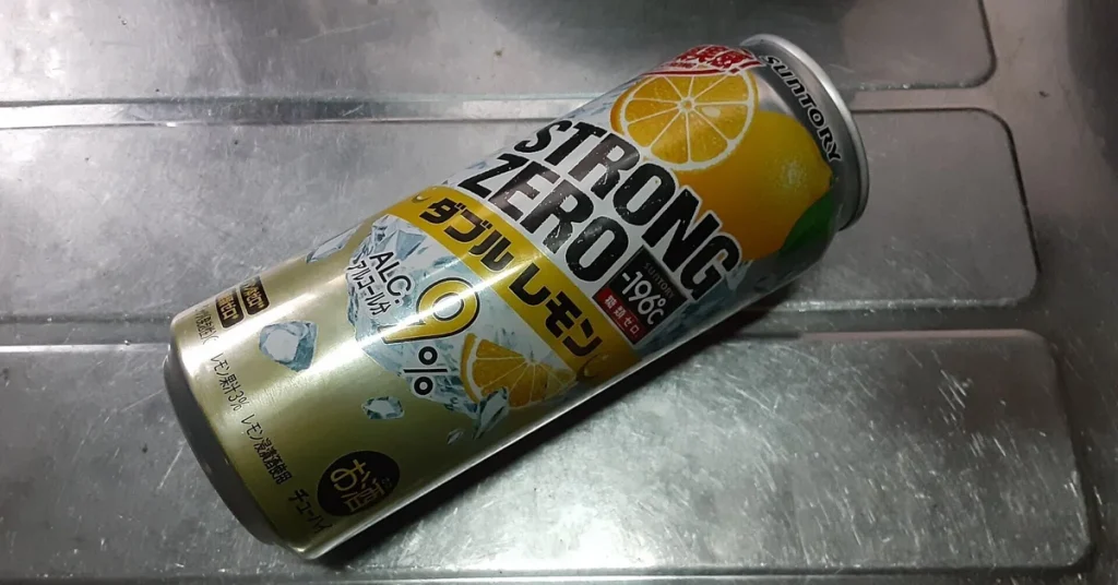 ストロングゼロ10本飲むよりペットの甲類焼酎ウーロン茶割りで飲んでいた方がコスパいいだろ？