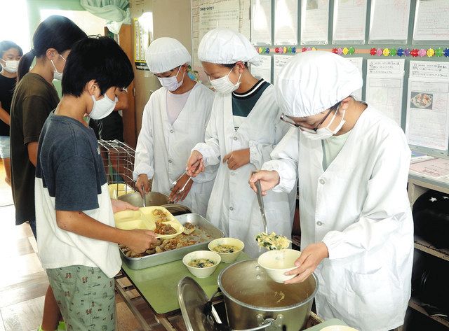 再)　超有能な給食のおばちゃん、1食あたり330円→280円と平均50円節約しクレームゼロ　なお798万横領